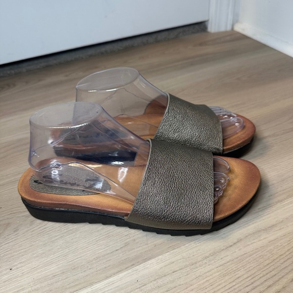 Seven7 Shoes - Seven7 Pearl Slide Metallic Bronze Platform Sandals Womens 10 Lug Sole 1053